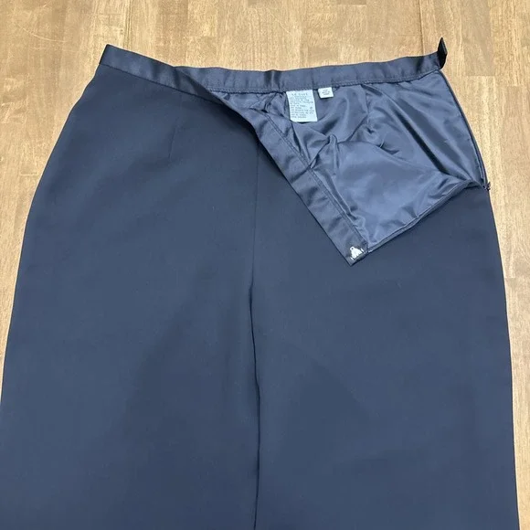 Le Suit satin blazer pant suit set women's 14P petite black 2 piece formal event - Picture 14 of 16